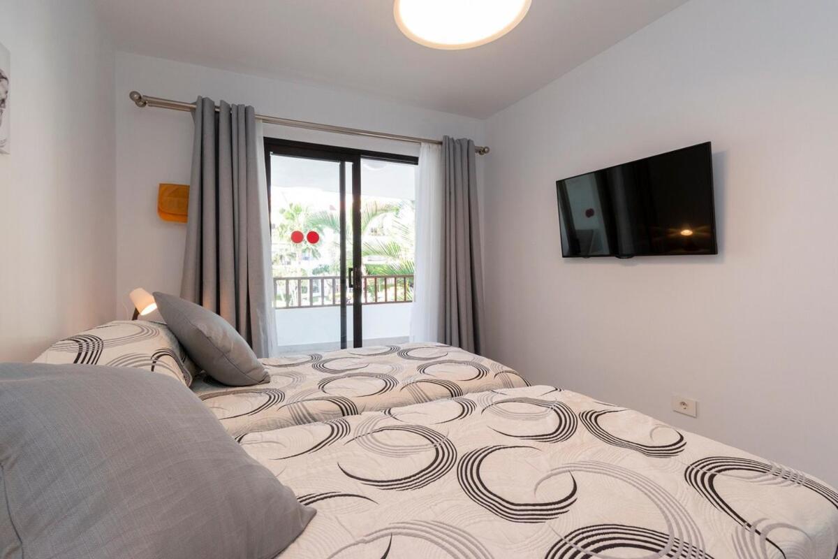 Cristian Sur Luxury 2 Bedroom Apartment Los Cristianos (Tenerife) Bagian luar foto