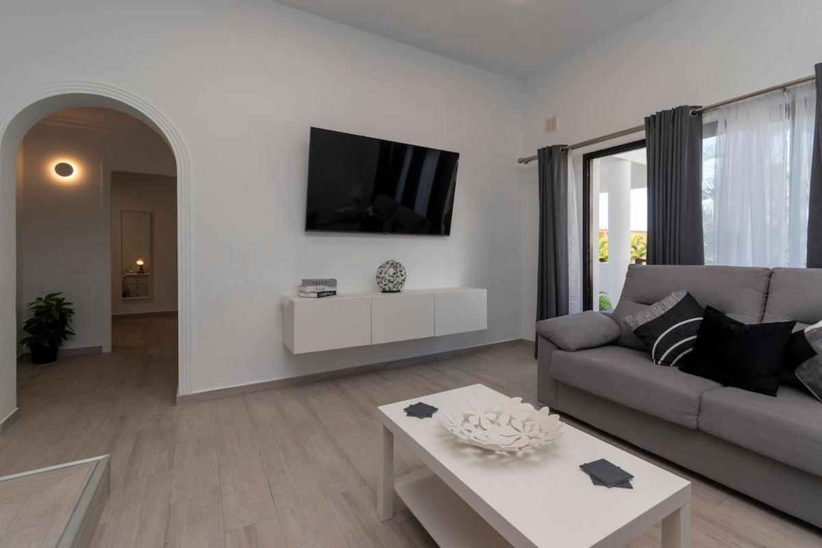 Cristian Sur Luxury 2 Bedroom Apartment Los Cristianos (Tenerife) Bagian luar foto